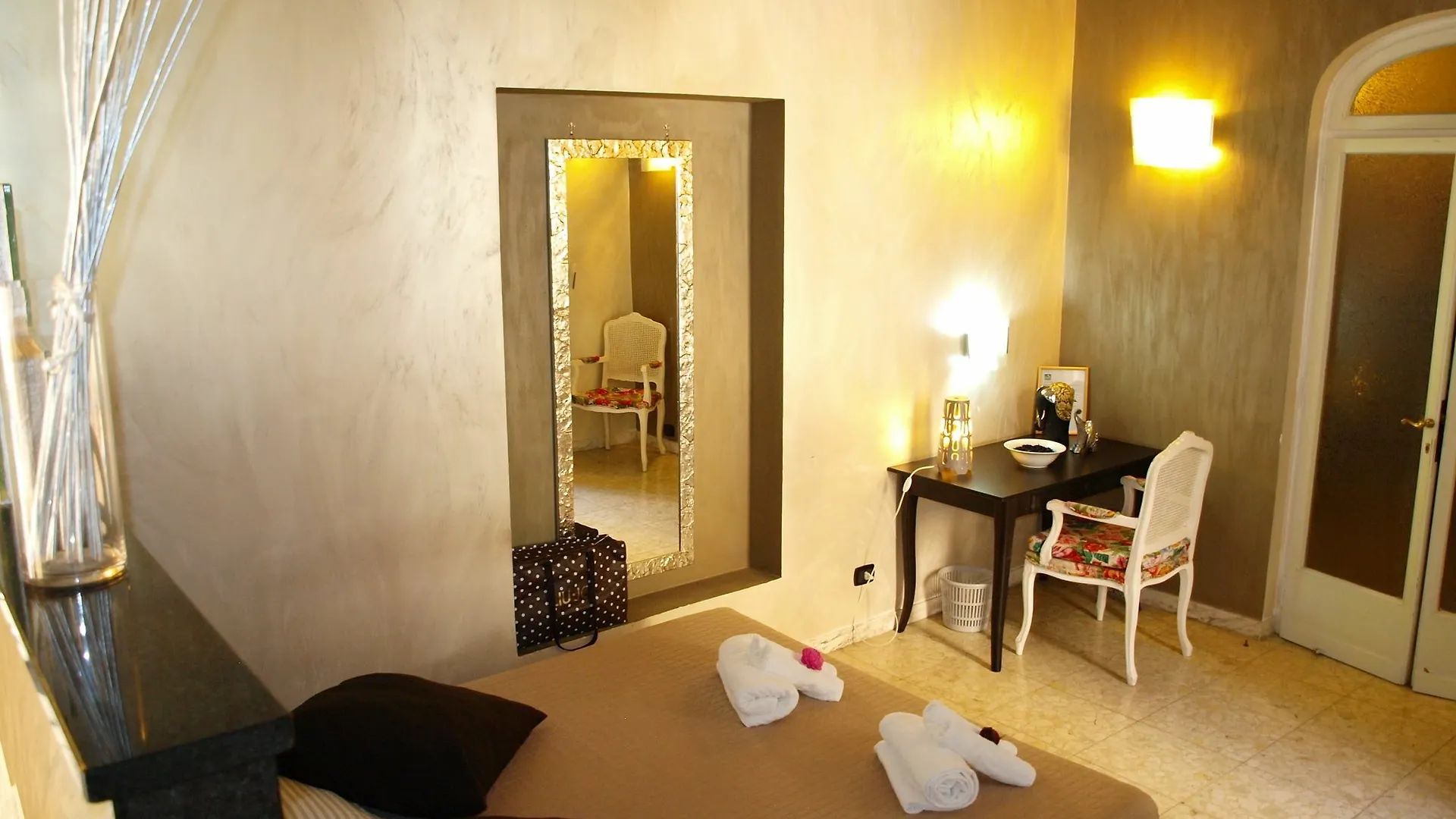Casa Tua A Piazza Del Popolo Daire Roma İtalya